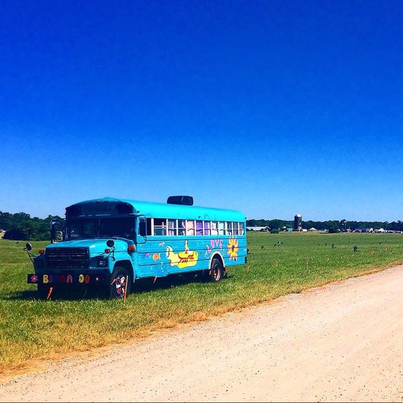 Meet the Posher - Picture 2 of 3